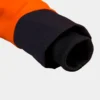 Grünholz Forstjacke Ärmel im Detail in Orange-Anthrazit